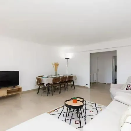 Spacieux Avec Vue Au Cannet 114 M² Apartment Le Cannet